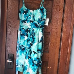 Women’s B.Darlin dress
